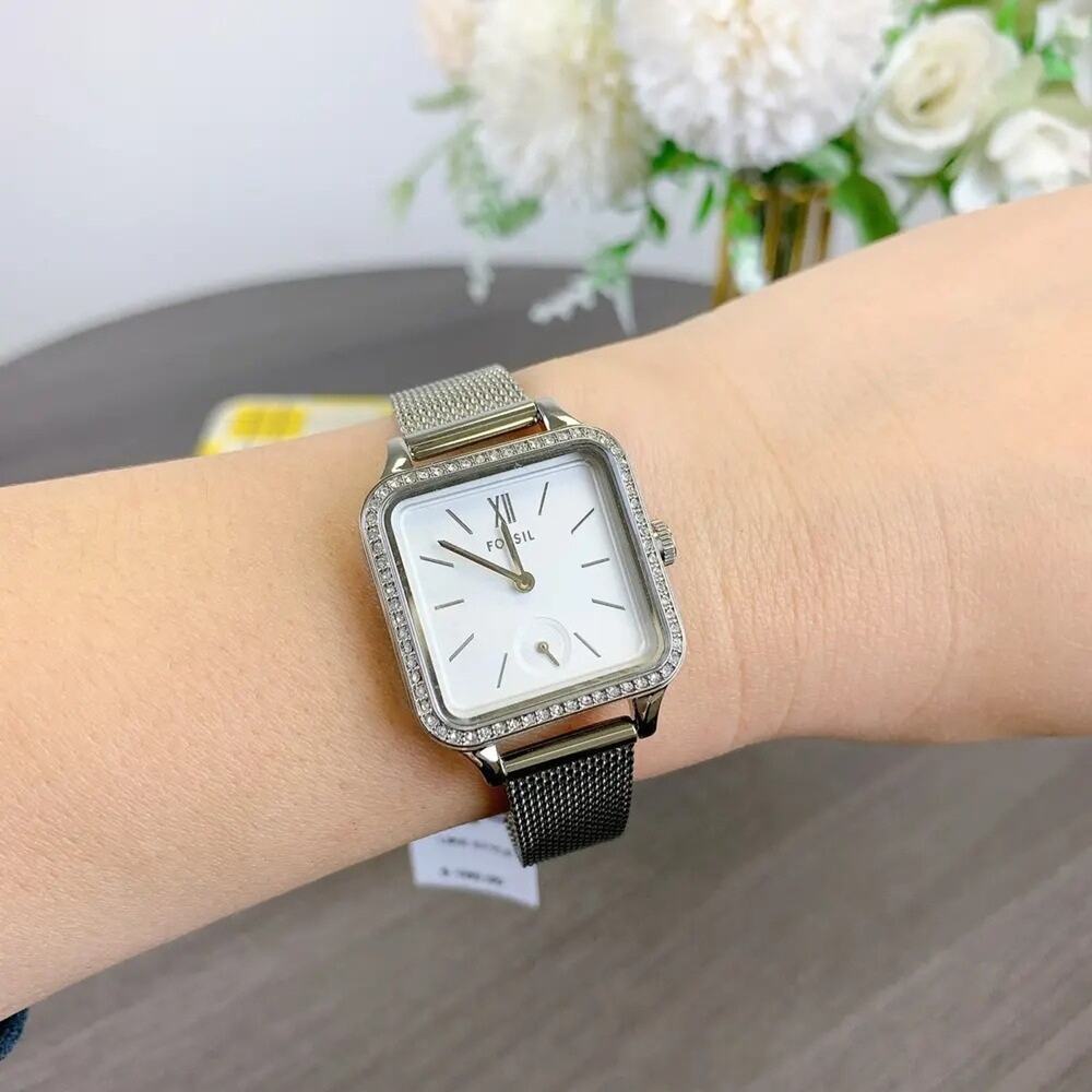 NWT Fossil BQ3970 Women's Colleen Three-Hand Silver Stainless Steel Mesh Watch